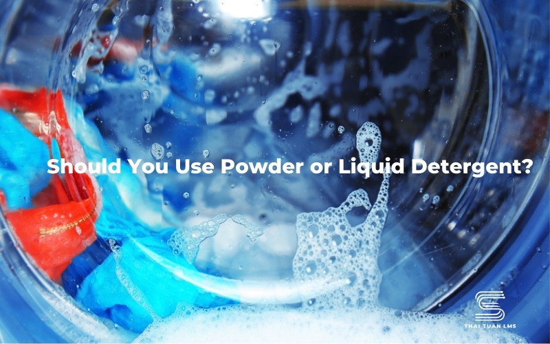 Should You Use Powder Detergent or Liquid Detergent?