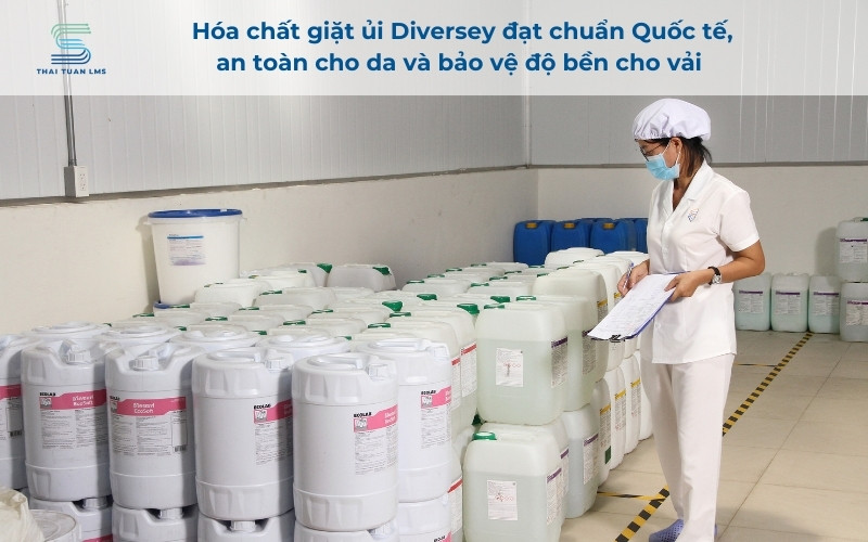 Hóa chất giặt ủi Diversey an toàn 